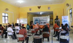 REKAYASA TEKNOLOGI SISTEM PENGASAPAN IKAN (SIPEKAN) DI DESA SITANGGAL