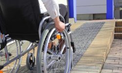 HAK PENYANDANG DISABILITAS DALAM LAYANAN PUBLIK