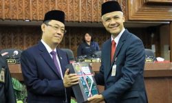 PEMROV JATENG RAIH WTP 12 KALI TERTURUT-TURUT DARI BPK RI